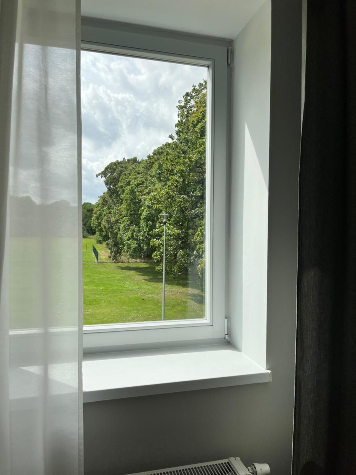 Hostel Osrodek Konferencyjno-Wypoczynkowy Chojna Zewnętrze zdjęcie